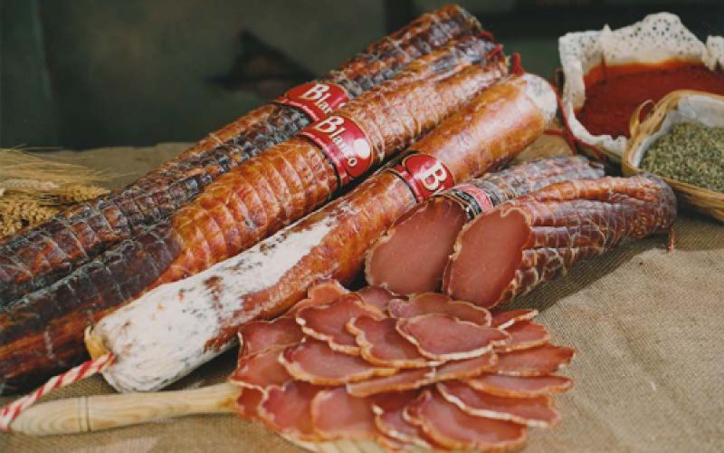 Jamones y Embutidos Blanco Jamones y Embutidos Blanco